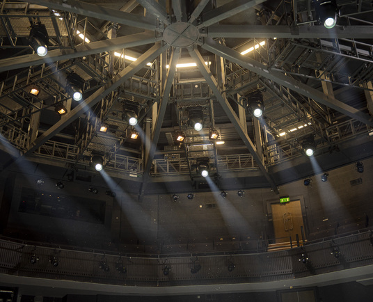 Rose Theatre Kingston and SLX Set the Stage with UK’s First Martin MAC Viper XIP Installation 